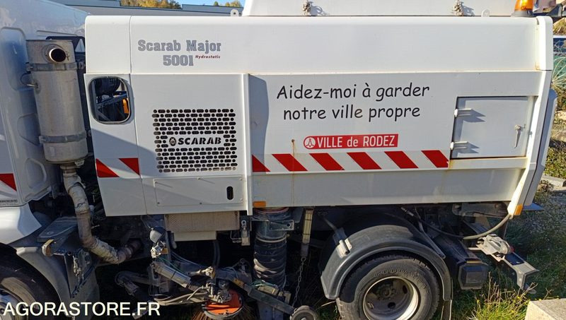 Barredora vial RENAULT MAJOR SCARAB - 2007 - 4730h