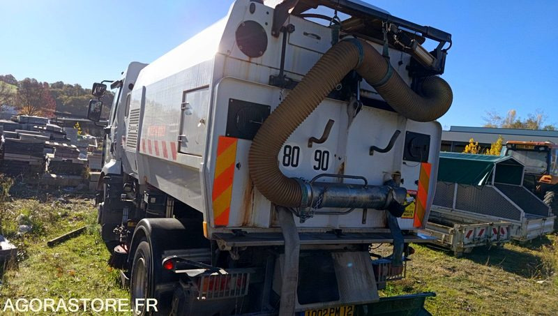 Barredora vial RENAULT MAJOR SCARAB - 2007 - 4730h