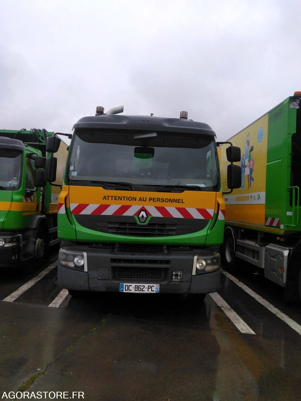 Camión de basura Benne à ordures ménagères Eurovoirie