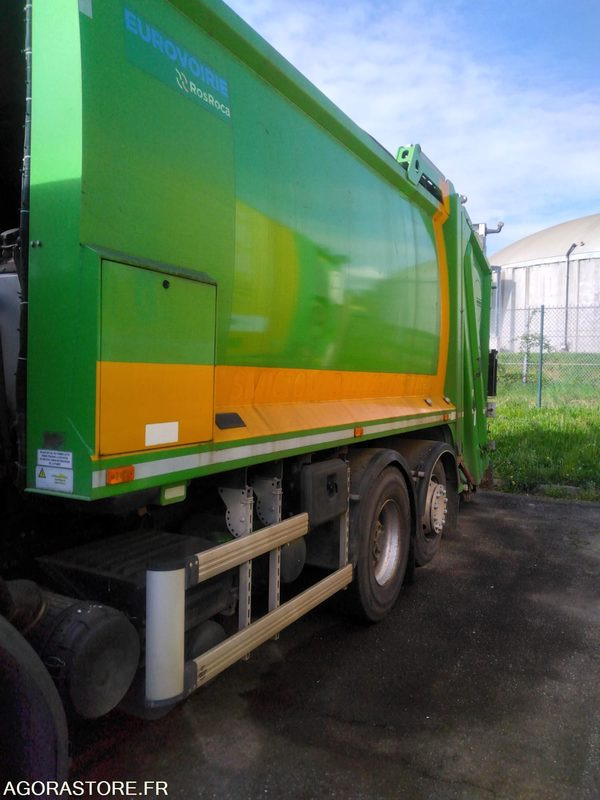 Camión de basura Benne à ordures ménagères Renault Eurovoirie Terberg