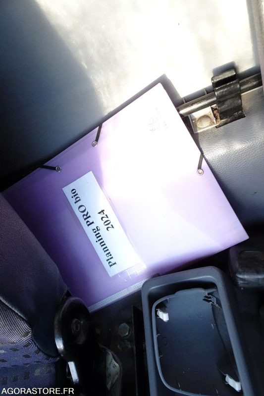 Camión de basura Mitsubishi Fuso