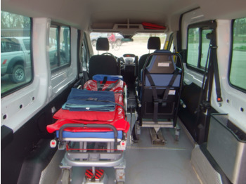 Ambulancia FORD Transit 350 L2 Trend KLIMA Rampe Krankenliege St: foto 1