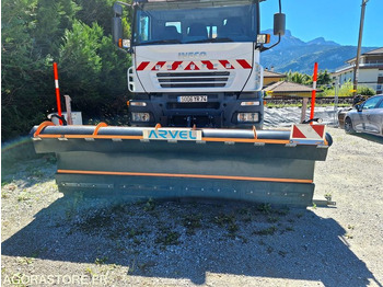 Máquina quitanieve  IVECO TRACKER