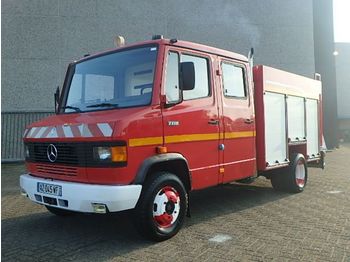 Camión de bomberos Mercedes-Benz EcoVan 711D + Manual + Pump: foto 1