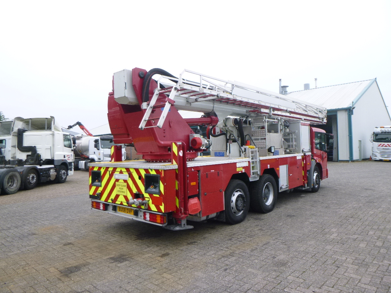 Camión de bomberos Mercedes Econic 6x2 RHD Magirus ALP325 fire truck: foto 3