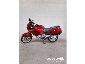 Honda NT 650 Deauville - Motocicleta: foto 1