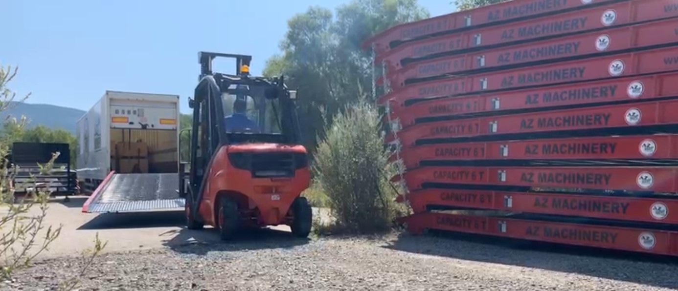 SARL AZ MACHINERY - Equipos de manutención undefined: foto 20