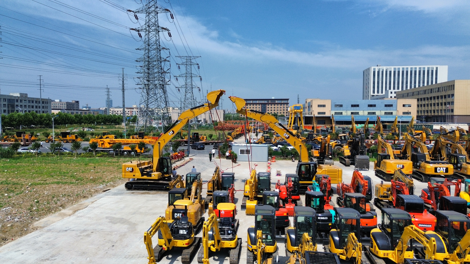 Toaks International Trading Company - Maquinaria de construcción CATERPILLAR - Año: 2009, Euro 3 undefined: foto 4