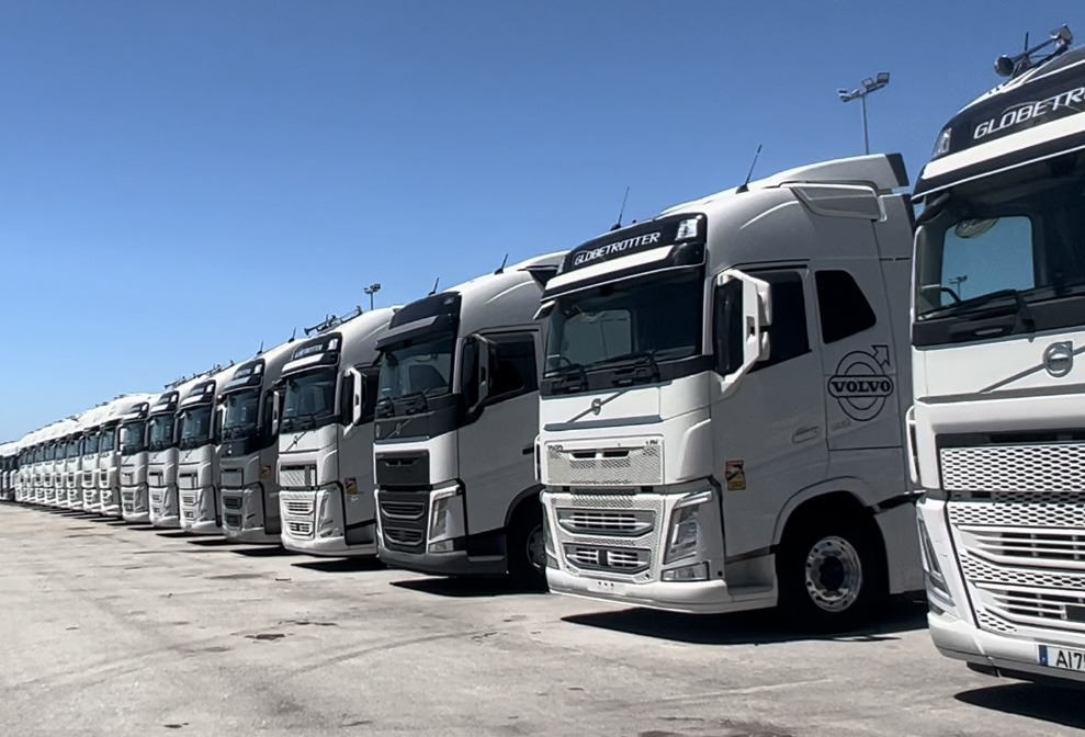 Butterfly Secret, Lda - Furgonetas IVECO undefined: foto 1