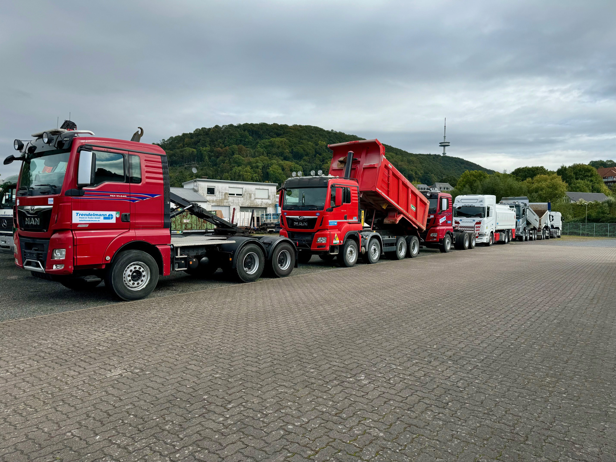 Annette Trendelmann Truck GmbH  - anuncios sobre venta undefined: foto 4