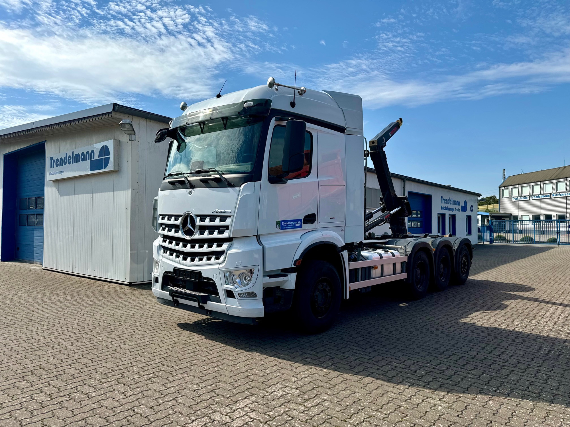 Annette Trendelmann Truck GmbH  - anuncios sobre venta undefined: foto 10