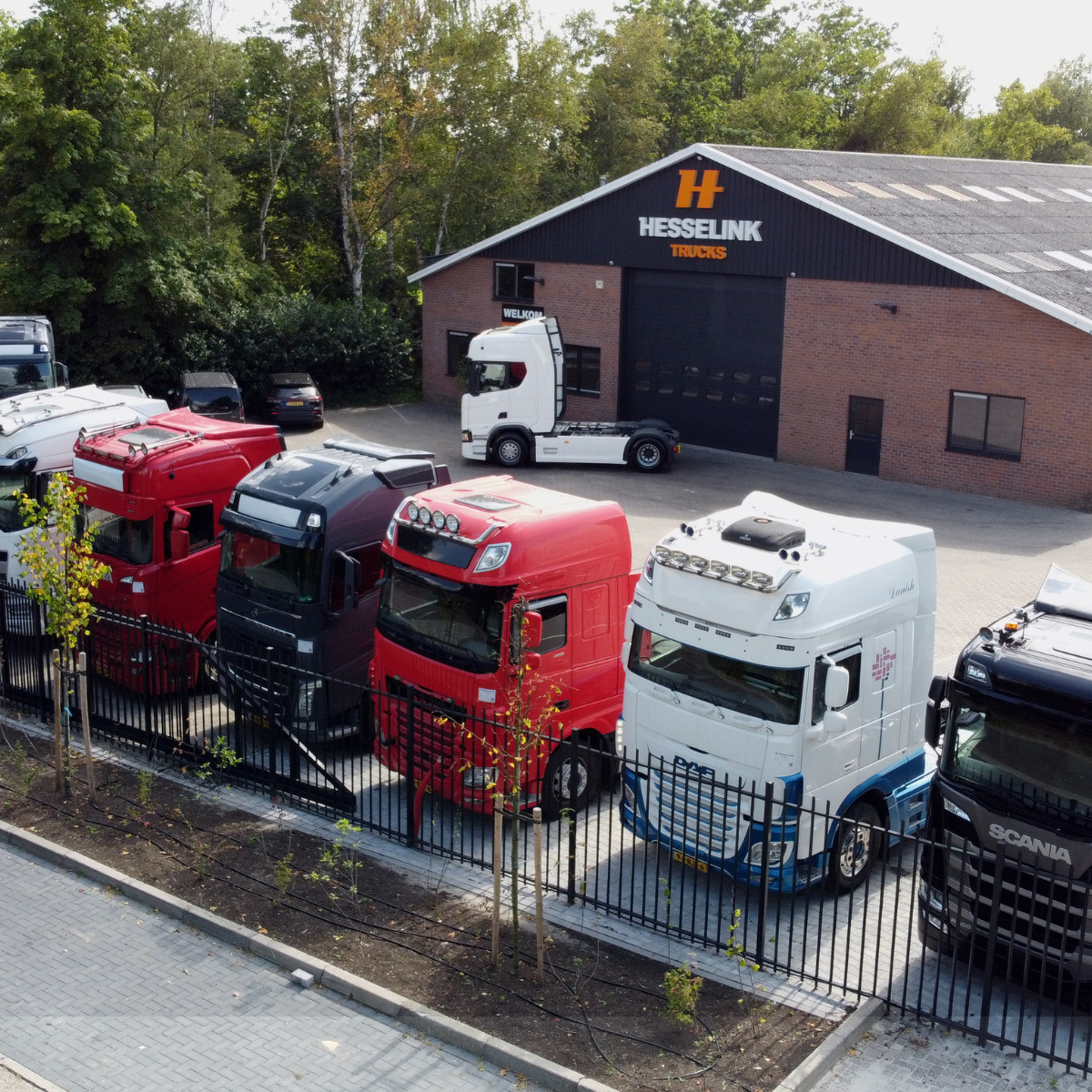 Hesselink Trucks B.V. - anuncios sobre venta undefined: foto 8