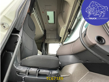 Cabeza tractora DAF XF 480: foto 2