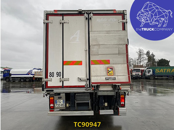 Camión frigorífico Renault D 210: foto 4
