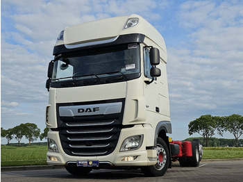 Camión chasis DAF XF 480