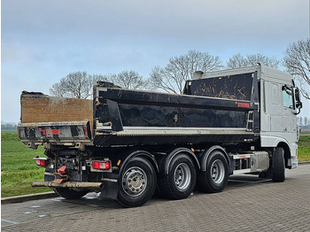 Camión volquete DAF XF 530 8X4 FAW STEEL TIPPER: foto 3