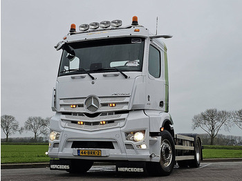 Camión chasis MERCEDES-BENZ Actros