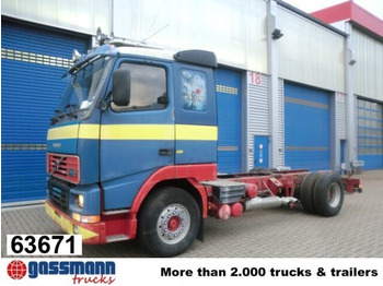 Camión chasis VOLVO FH