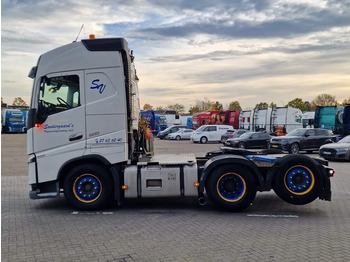Cabeza tractora Volvo FH 13.500 Globetrotter 6x2 - PTO/Hydraulic - 3.00 WB - Full air -: foto 4 Cabeza tractora Volvo FH 13.500 Globetrotter 6x2 - PTO/Hydraulic - 3.00 WB - Full air -: foto 4