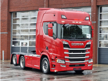 Cabeza tractora SCANIA R 580