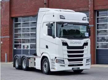Cabeza tractora SCANIA S 540