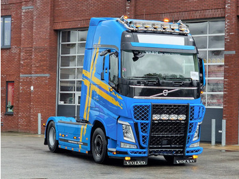 Cabeza tractora VOLVO FH13 540