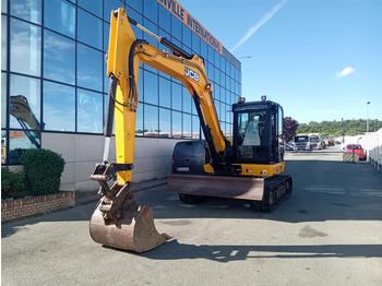 Excavadora de cadenas JCB
