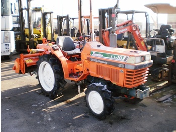Tractor KUBOTA TRACTOR L1-18 4X4: foto 1