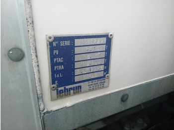 Camión caja cerrada Renault D16: foto 3 Camión caja cerrada Renault D16: foto 3