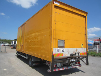 Camión caja cerrada Renault Midlum 220 DXI: foto 5