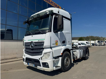 Cabeza tractora MERCEDES-BENZ Actros 1845