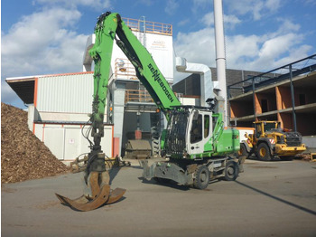 Manipulador de materiales SENNEBOGEN