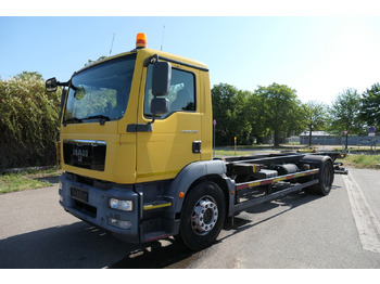 Camión portacontenedore/ Intercambiable MAN TGM 18.290