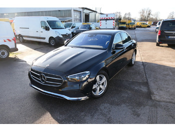 Berlina MERCEDES-BENZ