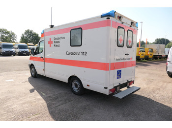 Arrendamiento de MERCEDES-BENZ Sprinter 316 CDI KLIMA Krankenwagen MERCEDES-BENZ Sprinter 316 CDI KLIMA Krankenwagen: foto 3