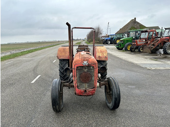 Tractor Massey Ferguson 35: foto 2