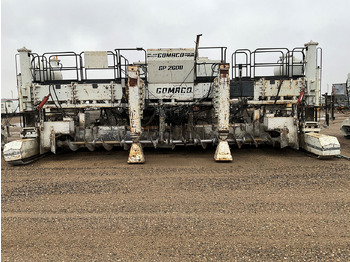 Pavimentadora de asfalto GOMACO