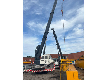 Autogrúa Kobelco RK200: foto 2