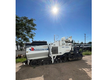 Pavimentadora de asfalto