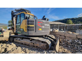 Excavadora de cadenas Volvo ecr235: foto 2 Excavadora de cadenas Volvo ecr235: foto 2