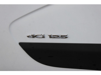 Camión con plataforma elevadora Renault Master Bühne EN100TF1 10m Klima 561h AHK: foto 5 Camión con plataforma elevadora Renault Master Bühne EN100TF1 10m Klima 561h AHK: foto 5