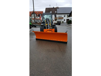 Arrendamiento de Schneeschild 2,6m Komatsu Atlas Schlepper Radlader Hoflader Schneeschild 2,6m Komatsu Atlas Schlepper Radlader Hoflader: foto 1 Arrendamiento de Schneeschild 2,6m Komatsu Atlas Schlepper Radlader Hoflader Schneeschild 2,6m Komatsu Atlas Schlepper Radlader Hoflader: foto 1