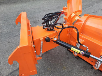 Arrendamiento de  Schneeschild Vario 2,9m Schneepflug Schlepper Teleskoplader Deutz Schneeschild Vario 2,9m Schneepflug Schlepper Teleskoplader Deutz: foto 3