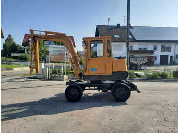 Excavadora de ruedas Yanmar YB 401 W: foto 1