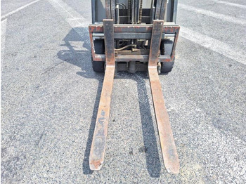 Carretilla elevadora eléctrica Nissan S1N1L130: foto 5