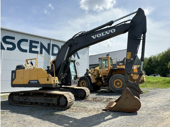 Excavadora de cadenas VOLVO EC220EL