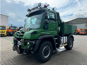 Camión volquete Unimog U430 Kipper mit Reifendruckregelanlage: foto 3