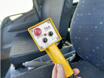 Camión multibasculante Mitsubishi Canter Fuso 6C15D 4x2 Doka Canter Fuso 6C15D 4x2 Doka, City-Abroller: foto 4