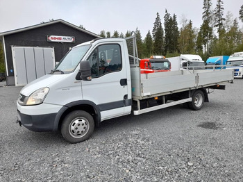Furgoneta caja abierta IVECO Daily