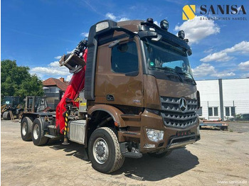 Camión forestal MERCEDES-BENZ Arocs 3351